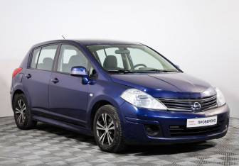Подержанный автомобиль Nissan Tiida Hatchback 2011 года (3 фото)