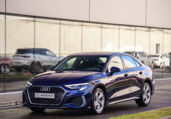 Подержанный автомобиль Audi A3 Sedan 2021 года (3 фото)