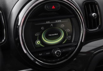 Подержанный автомобиль MINI Countryman 2017 года (18 фото)