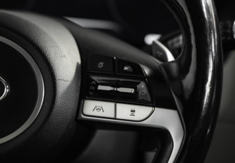 Подержанный автомобиль Hyundai Tucson 2021 года (12 фото)