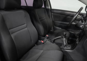 Подержанный автомобиль Toyota Avensis Sedan 2008 года (22 фото)