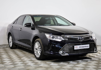 Подержанный автомобиль Toyota Camry Sedan 2015 года (3 фото)