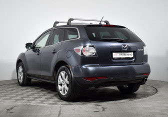 Подержанный автомобиль Mazda CX-7 2011 года (7 фото)
