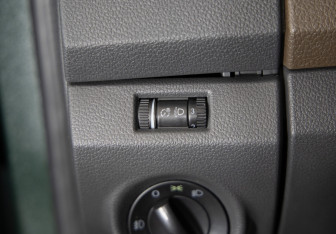 Подержанный автомобиль Volkswagen Amarok 2011 года (7 фото)