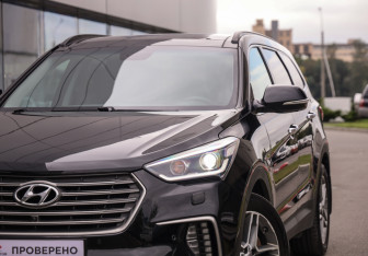 Подержанный автомобиль Hyundai Santa Fe 2018 года (2 фото)