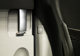 Подержанный автомобиль Kia Carnival 2019 года (20 фото)