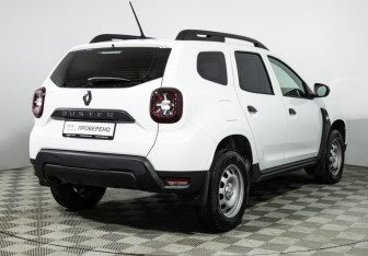 Подержанный автомобиль Renault Duster 2021 года (5 фото)