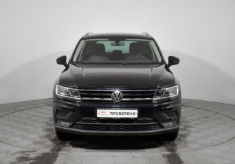 Подержанный автомобиль Volkswagen Tiguan 2017 года (2 фото)