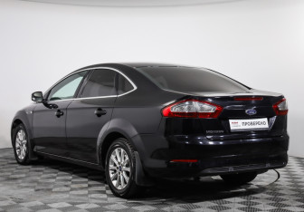 Подержанный автомобиль Ford Mondeo Sedan 2011 года (7 фото)