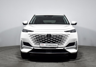 Подержанный автомобиль Changan UNI-K 2022 года (2 фото)