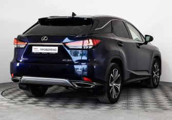 Подержанный автомобиль Lexus RX 2020 года (7 фото)
