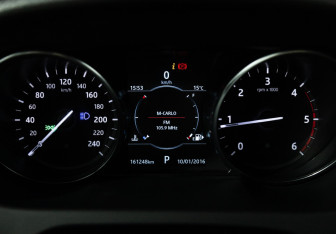 Подержанный автомобиль Land Rover Discovery Sport 2019 года (12 фото)