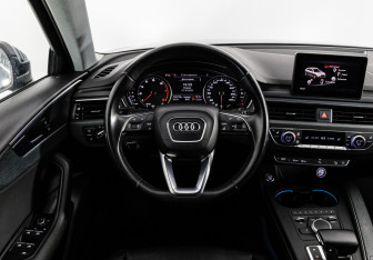 Подержанный автомобиль Audi A4 allroad 2016 года (13 фото)