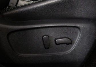 Подержанный автомобиль Nissan X-Trail 2015 года (20 фото)