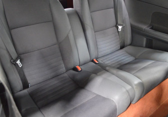 Подержанный автомобиль Volvo C30 2007 года (11 фото)