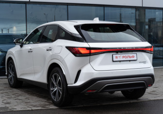 Новый Lexus RX 2025 (4 фото)