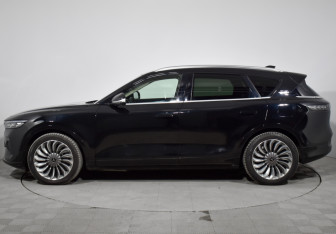 Подержанный автомобиль Voyah Free 2023 года (8 фото)