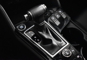 Подержанный автомобиль Kia Sportage 2023 года (16 фото)