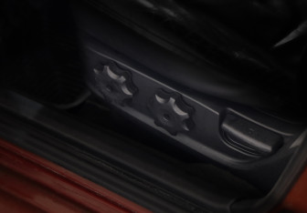 Подержанный автомобиль Hyundai Sonata 2006 года (17 фото)