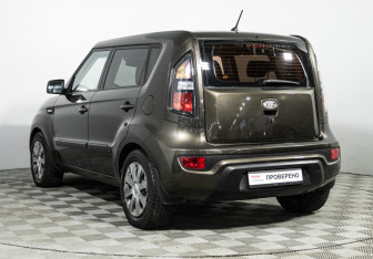 Подержанный автомобиль Kia Soul 2011 года (7 фото)