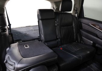 Подержанный автомобиль Infiniti JX 2013 года (32 фото)