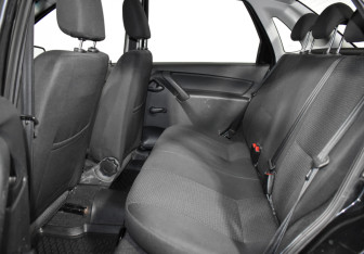 Подержанный автомобиль LADA (ВАЗ) Granta Sedan 2013 года (14 фото)