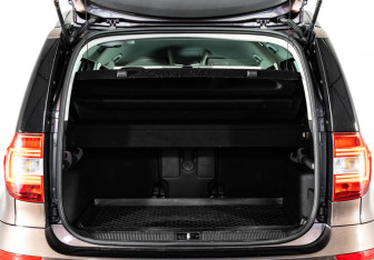 Подержанный автомобиль Skoda Yeti 2014 года (20 фото)