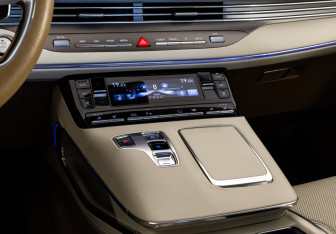 Подержанный автомобиль Hyundai Grandeur 2021 года (15 фото)