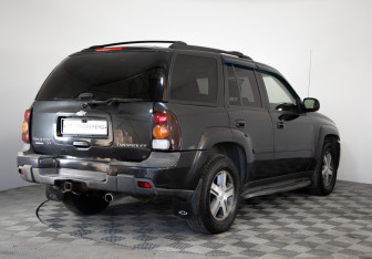 Подержанный автомобиль Chevrolet TrailBlazer 2006 года (5 фото)
