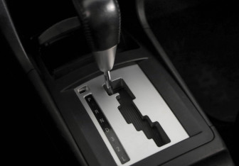 Подержанный автомобиль Mitsubishi Lancer Sedan 2012 года (14 фото)