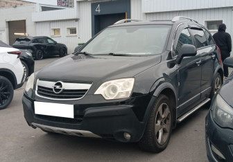Подержанный автомобиль Opel Antara 2008 года (4 фото)