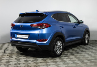 Подержанный автомобиль Hyundai Tucson 2017 года (5 фото)
