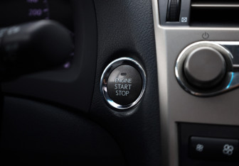 Подержанный автомобиль Lexus RX 2012 года (13 фото)