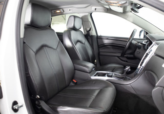 Подержанный автомобиль Cadillac SRX 2013 года (18 фото)