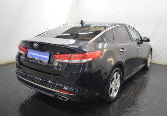 Подержанный автомобиль Kia Optima Sedan 2017 года (5 фото)