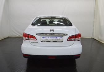 Подержанный автомобиль Nissan Almera Sedan 2016 года (6 фото)