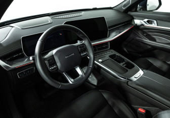 Подержанный автомобиль Haval F7x 2025 года (11 фото)