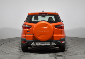 Подержанный автомобиль Ford EcoSport 2017 года (6 фото)