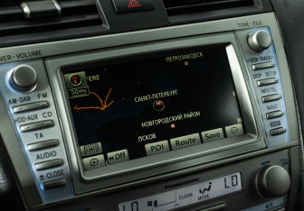 Подержанный автомобиль Toyota Camry Sedan 2010 года (15 фото)