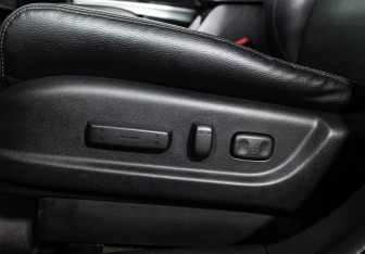 Подержанный автомобиль Honda Crosstour 2014 года (18 фото)