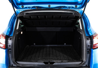 Подержанный автомобиль Renault Kaptur 2016 года (18 фото)