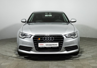 Подержанный автомобиль Audi A6 Sedan 2011 года (2 фото)