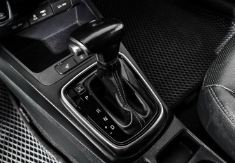 Подержанный автомобиль Kia Rio Hatchback 2018 года (11 фото)