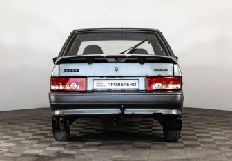 Подержанный автомобиль LADA (ВАЗ) 2114 2006 года (6 фото)