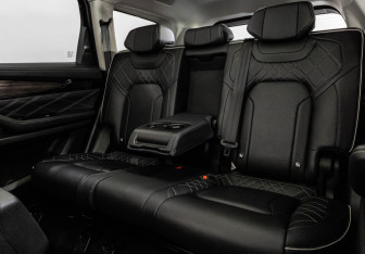 Подержанный автомобиль Exeed VX 2022 года (23 фото)