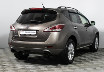 Подержанный автомобиль Nissan Murano Suv 2014 года (5 фото)