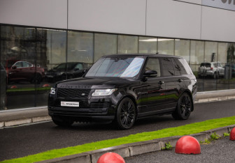 Подержанный автомобиль Land Rover Range Rover 2018 года (3 фото)