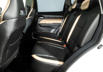 Подержанный автомобиль LIVAN X6PRO 2023 года (10 фото)