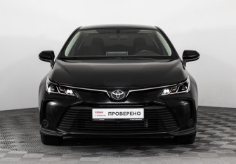 Подержанный автомобиль Toyota Corolla Sedan 2019 года (2 фото)