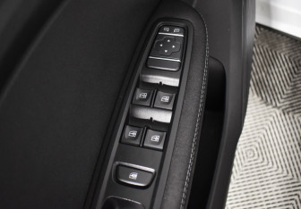 Подержанный автомобиль Renault Arkana 2020 года (15 фото)